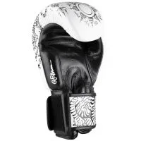 Boxing gloves Sak Yant Tigers, White/Black
