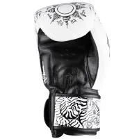 Boxing gloves Sak Yant Tigers, White/Black
