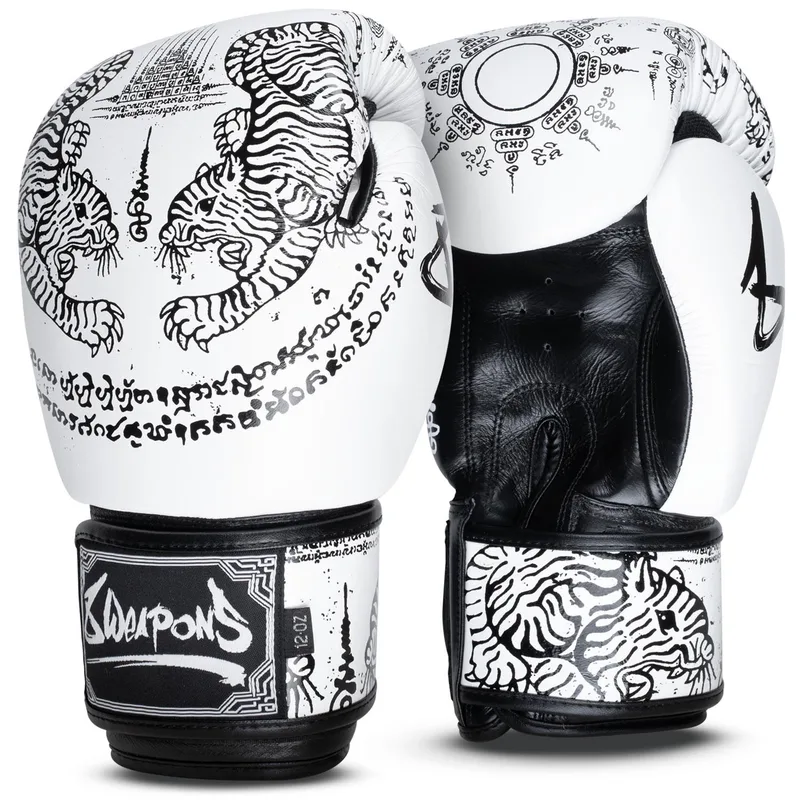 Boxing gloves Sak Yant Tigers, White/Black