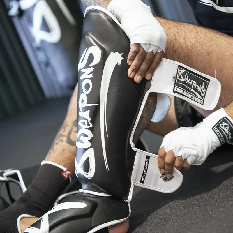 Muay Thai Shin Guard Unlimited 2.0 Black